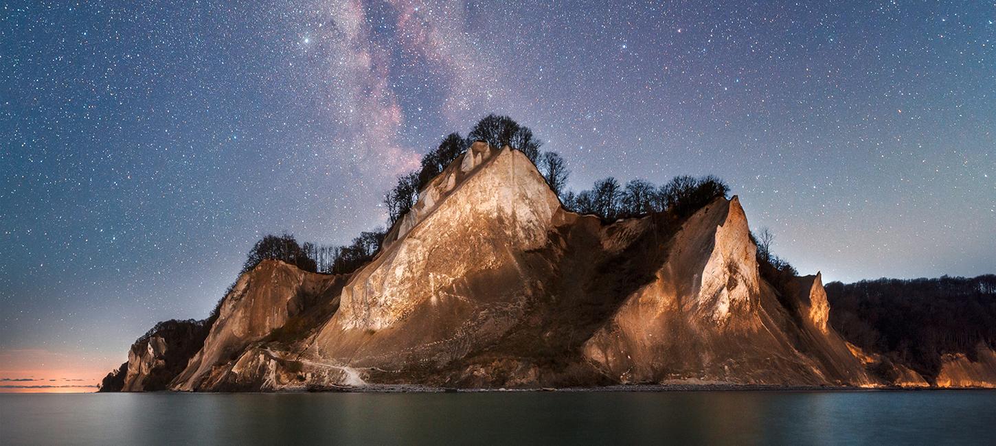 Dark sky - møns klint