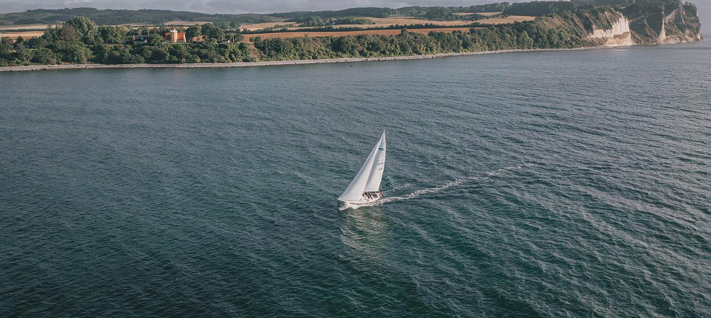 Feriepiloter til havs ved Møns Klint