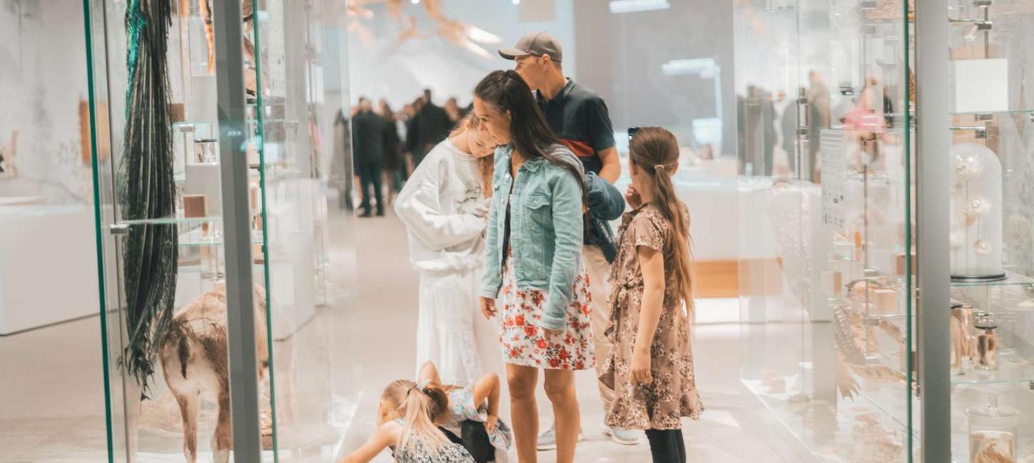 Familie på Stevns Klint Experience