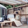Camp Adventure glamping